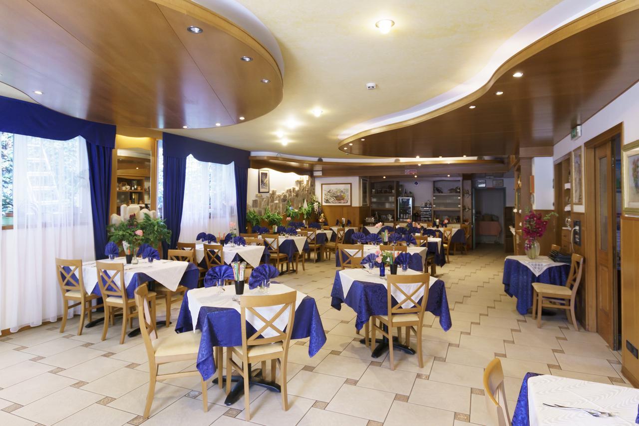 Albergo Roncone Exterior photo
